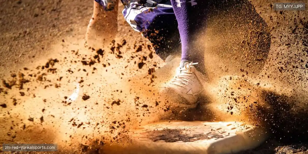 🏅 球星同款，触手可及！收藏限量周边，留住热血记忆🎁